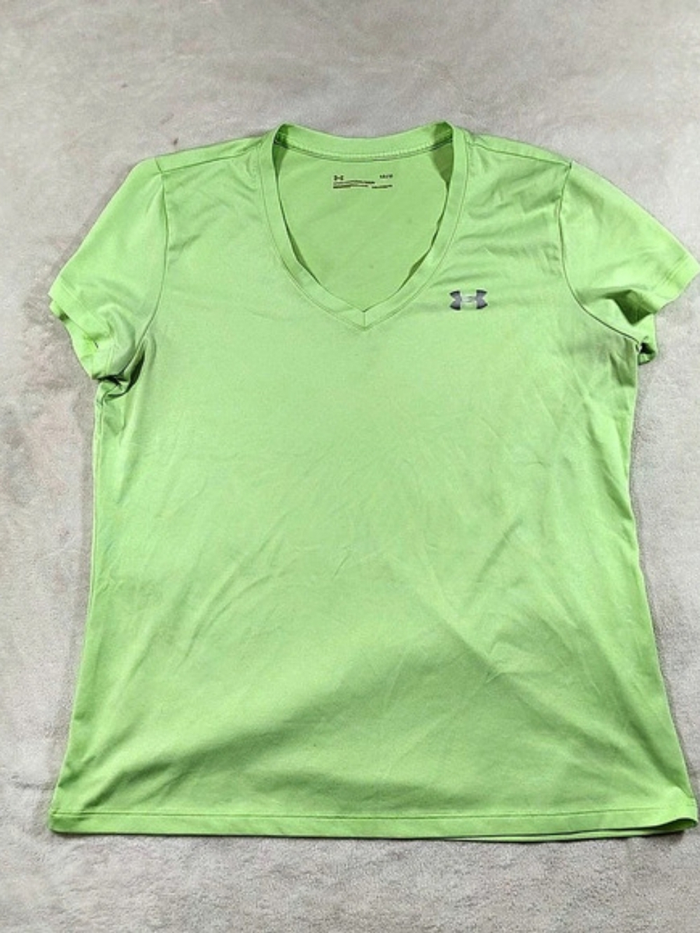 Under Armour Women's UA Tech V-Neck Short Sleeve T-Shirt Green Medium